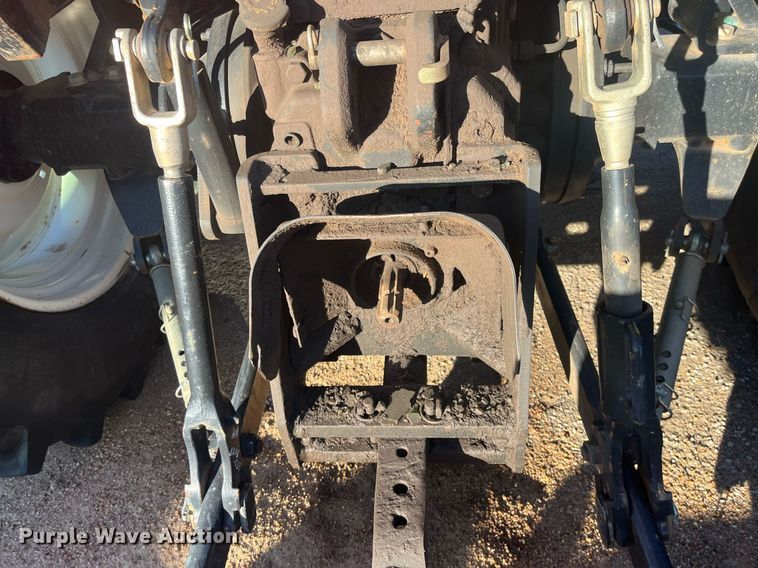 image for item DG5390 2009 New Holland T6020  tractor