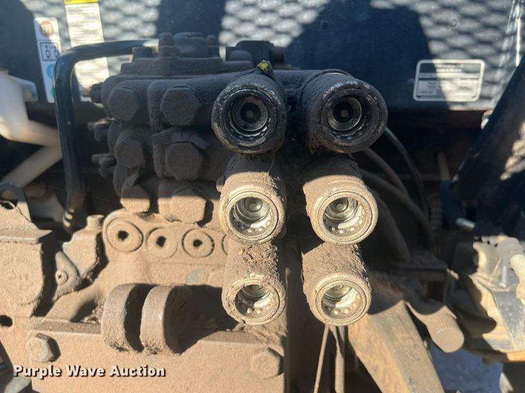 image for item DG5390 2009 New Holland T6020  tractor