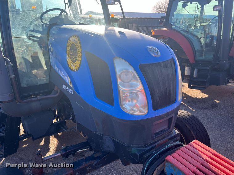 image for item DG5390 2009 New Holland T6020  tractor