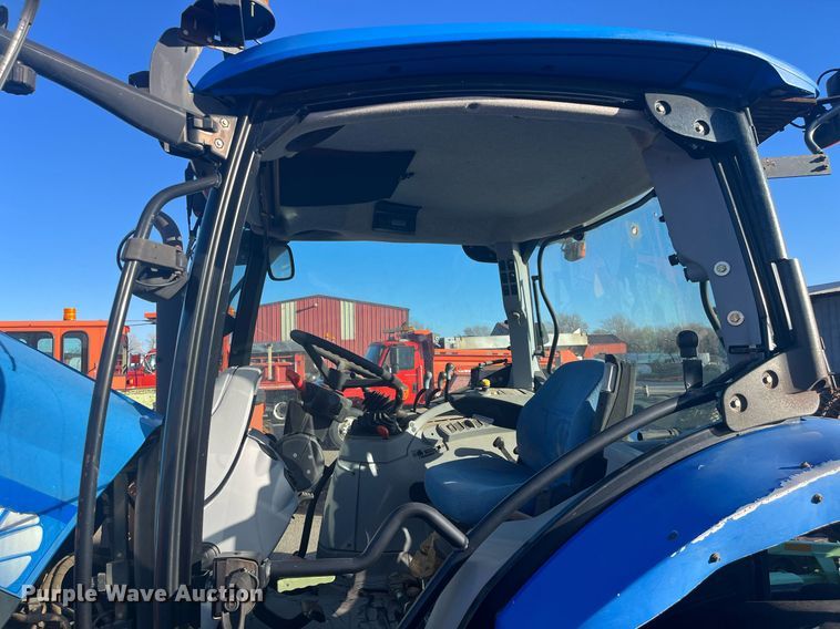 image for item DG5390 2009 New Holland T6020  tractor