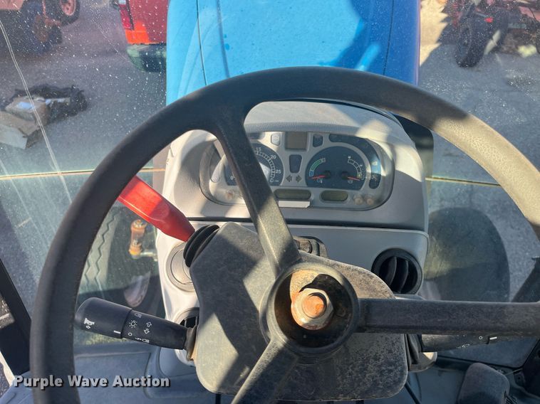 image for item DG5390 2009 New Holland T6020  tractor