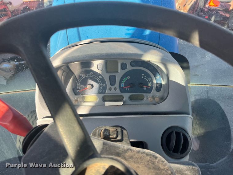 image for item DG5390 2009 New Holland T6020  tractor