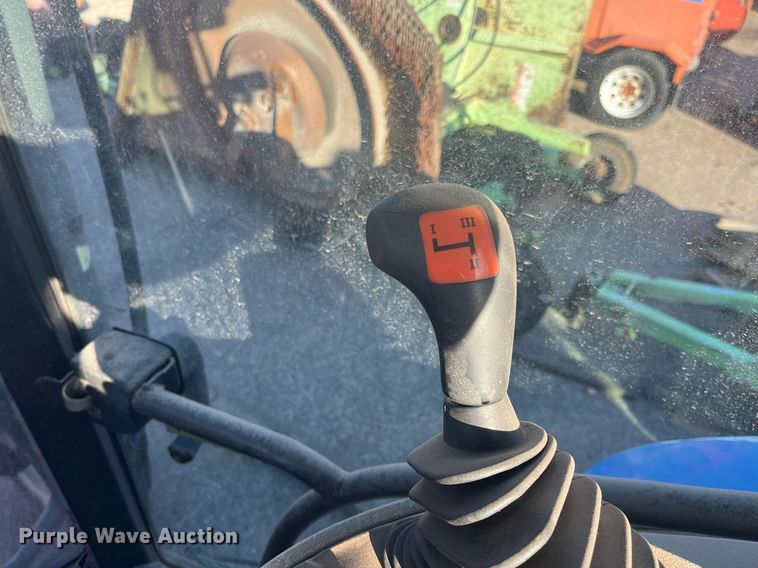 image for item DG5390 2009 New Holland T6020  tractor