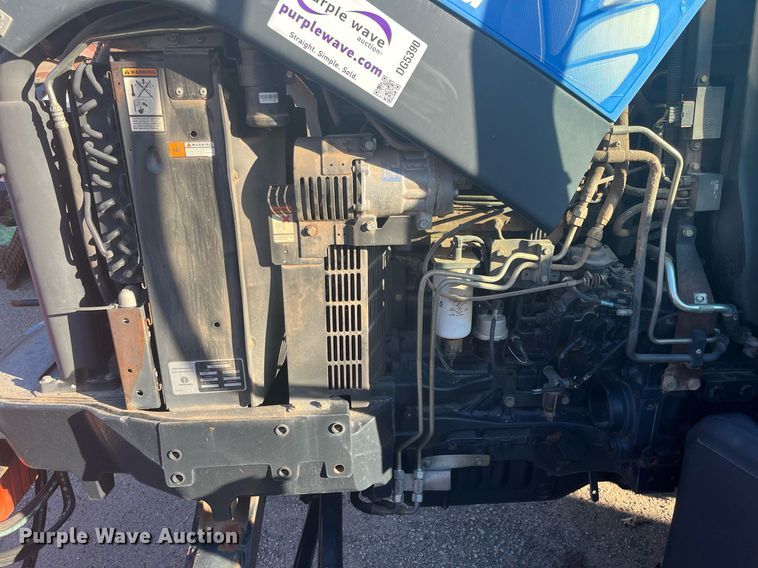 image for item DG5390 2009 New Holland T6020  tractor