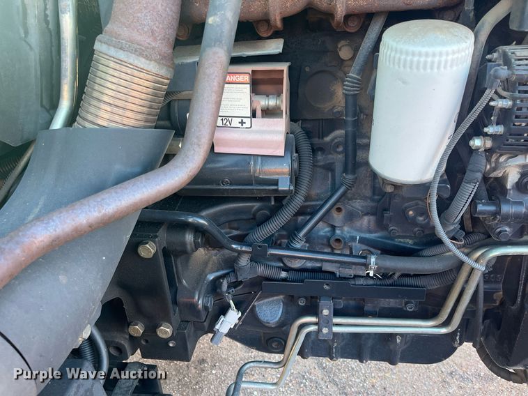 image for item DG5390 2009 New Holland T6020  tractor