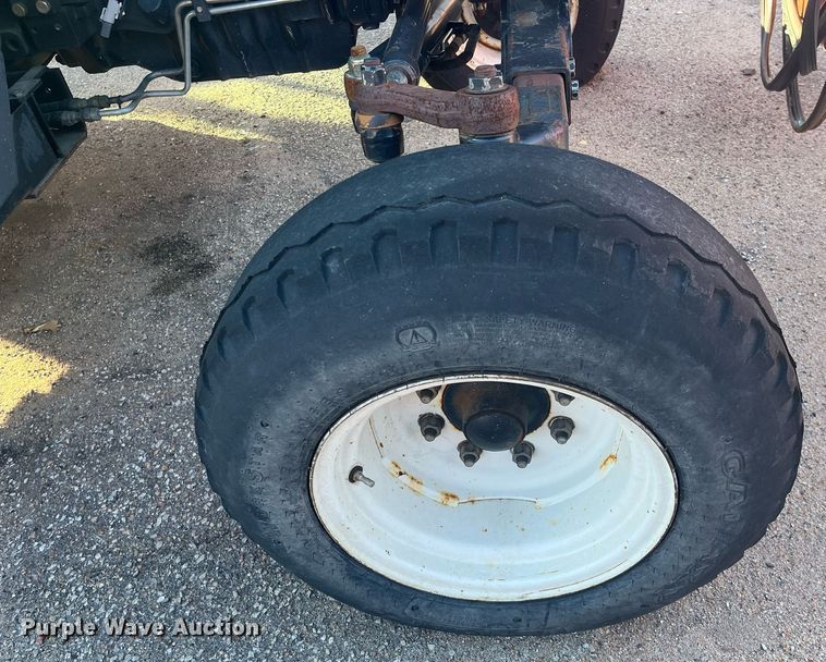 image for item DG5390 2009 New Holland T6020  tractor