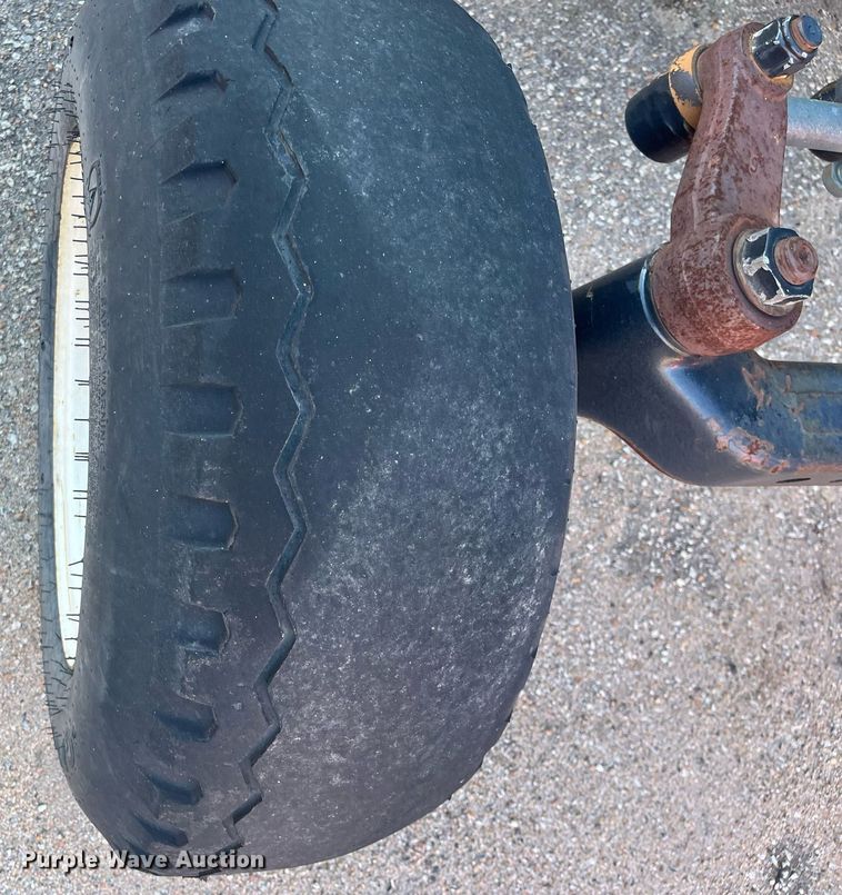 image for item DG5390 2009 New Holland T6020  tractor