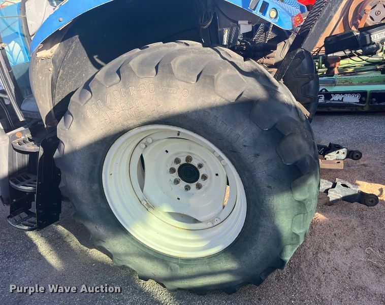 image for item DG5390 2009 New Holland T6020  tractor