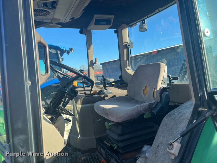 image for item DG5391 2005 John Deere 6415  tractor