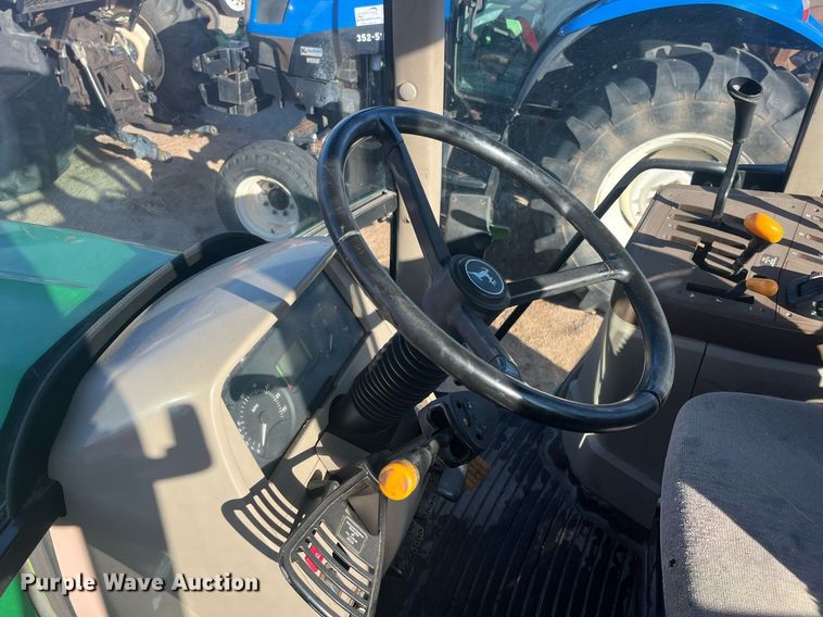 image for item DG5391 2005 John Deere 6415  tractor