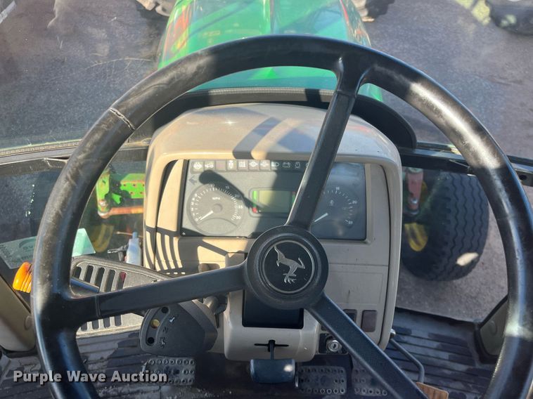 image for item DG5391 2005 John Deere 6415  tractor
