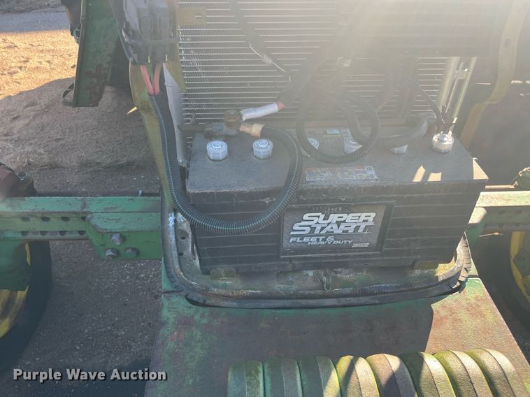 image for item DG5391 2005 John Deere 6415  tractor