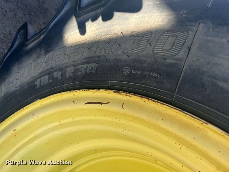 image for item DG5391 2005 John Deere 6415  tractor