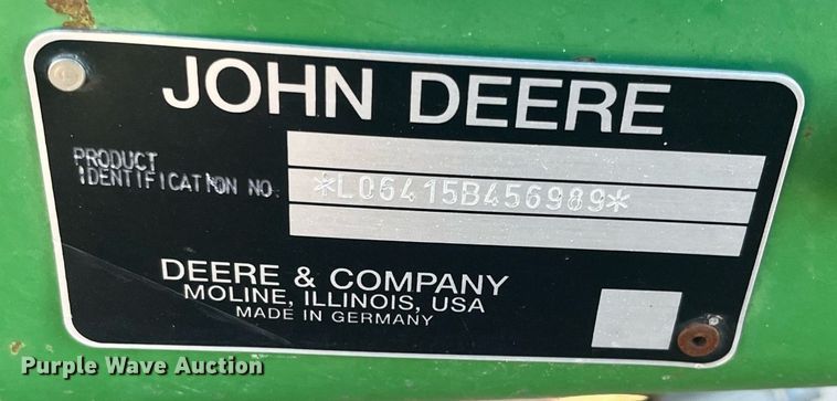 image for item DG5391 2005 John Deere 6415  tractor