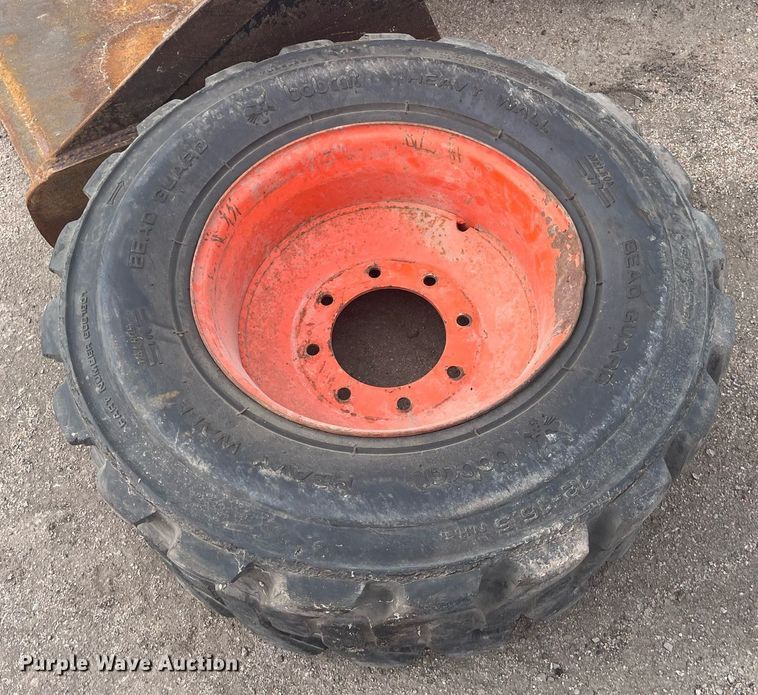 image for item DG5394 2001 Bobcat 863  skid steer loader