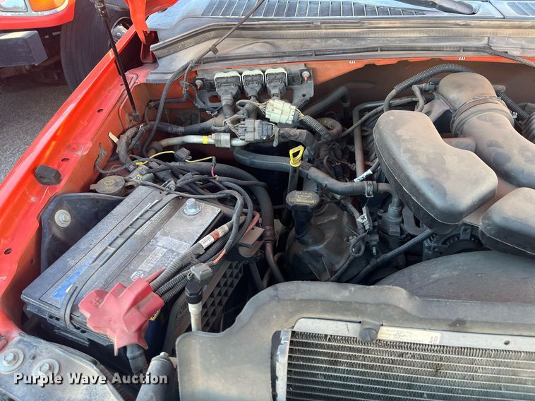 image for item DG5395 2010 Ford F250 Super Duty  utility bed pickup truck