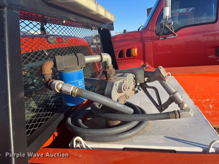 image for item DG5395 2010 Ford F250 Super Duty  utility bed pickup truck