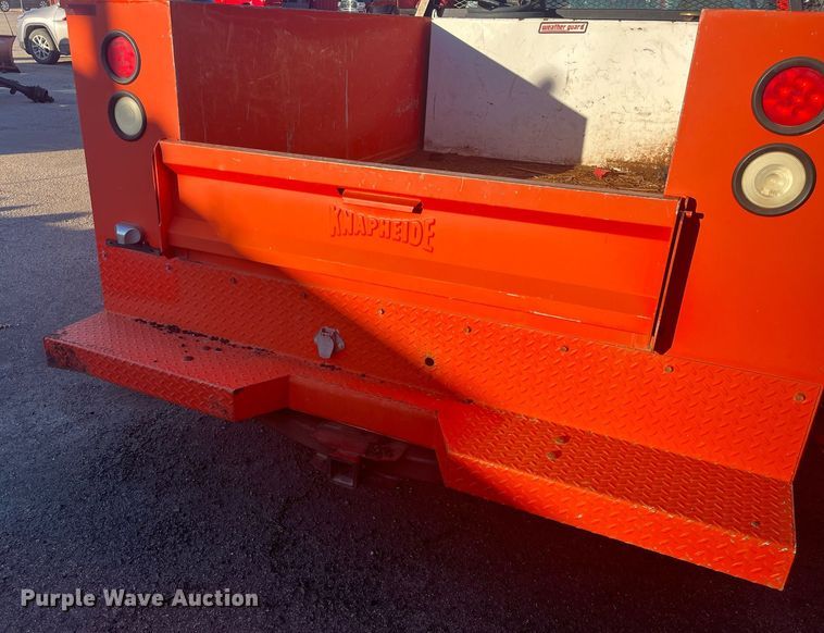 image for item DG5395 2010 Ford F250 Super Duty  utility bed pickup truck