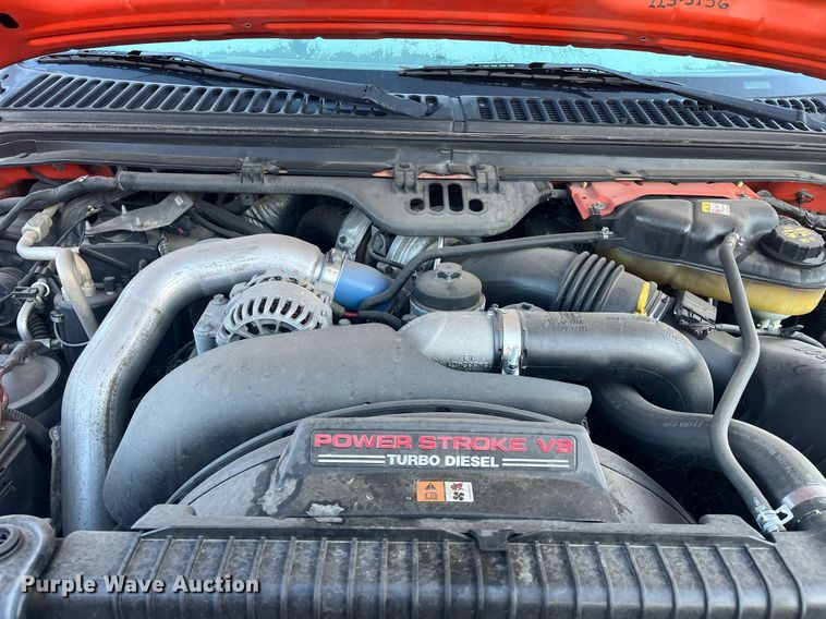 image for item DG5396 2006 Ford F250 Super Duty  utility bed pickup truck