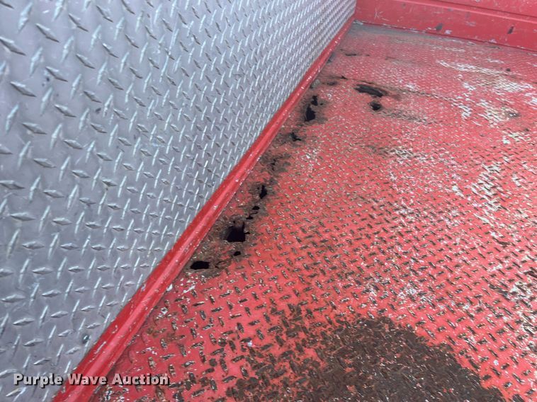 image for item DG5396 2006 Ford F250 Super Duty  utility bed pickup truck