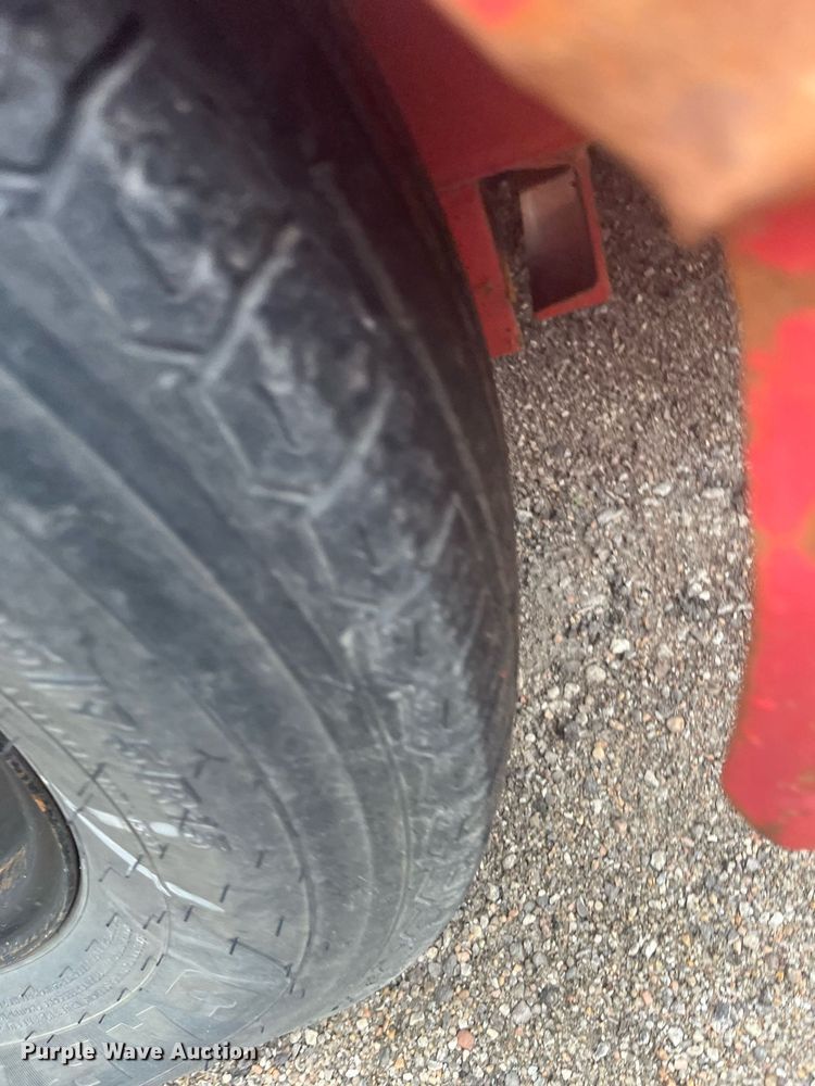 image for item DG5406 1991 JFW F2W  utility trailer