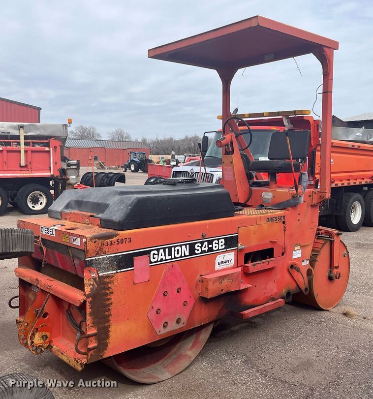 image for item DG5407 1993 Dresser S4-6B  double drum roller