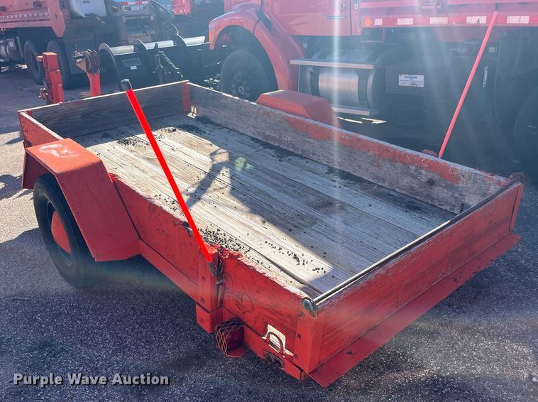 image for item DG5408 1986 JFW B1FB  utility trailer