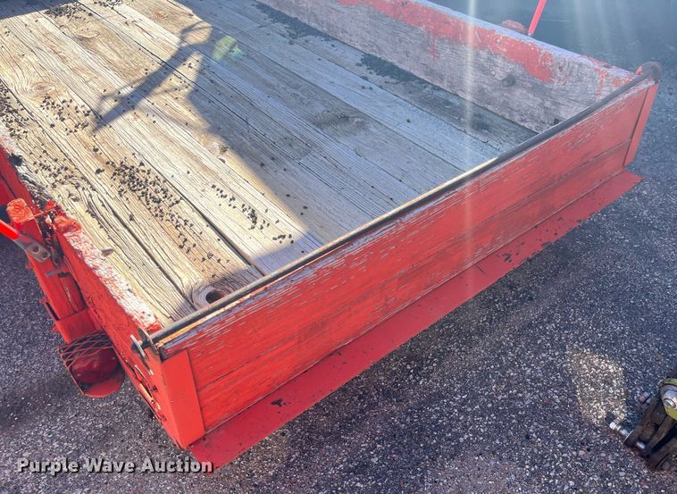 image for item DG5408 1986 JFW B1FB  utility trailer