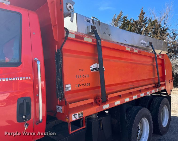 image for item DG5409 2007 International 7400  dump truck
