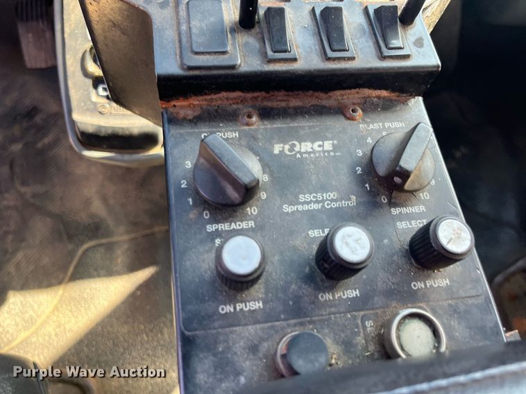 image for item DG5409 2007 International 7400  dump truck