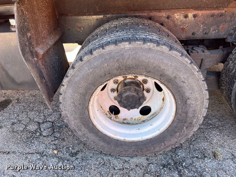 image for item DG5409 2007 International 7400  dump truck