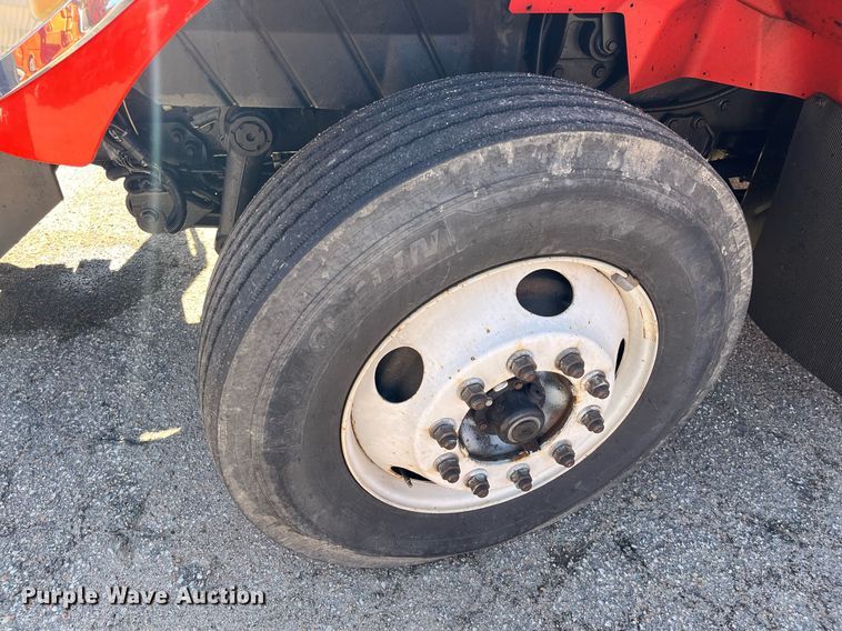 image for item DG5409 2007 International 7400  dump truck