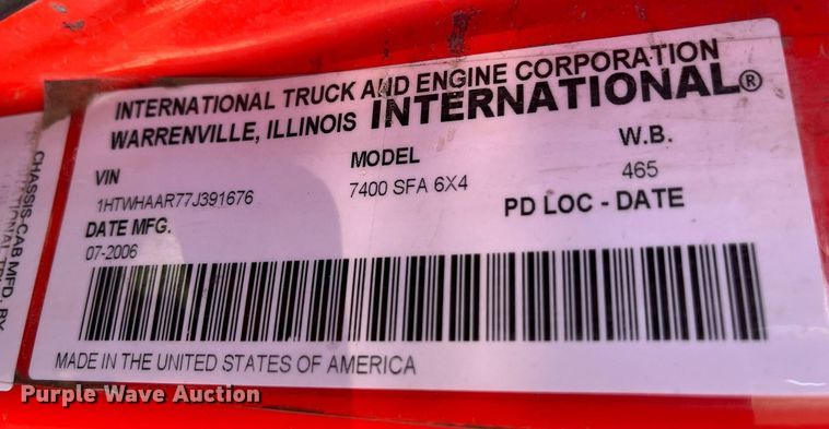 image for item DG5409 2007 International 7400  dump truck