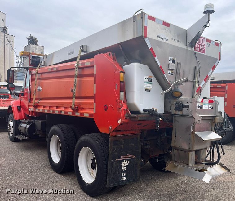 image for item DG5410 2007 International 7400  dump truck