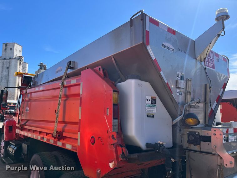 image for item DG5410 2007 International 7400  dump truck