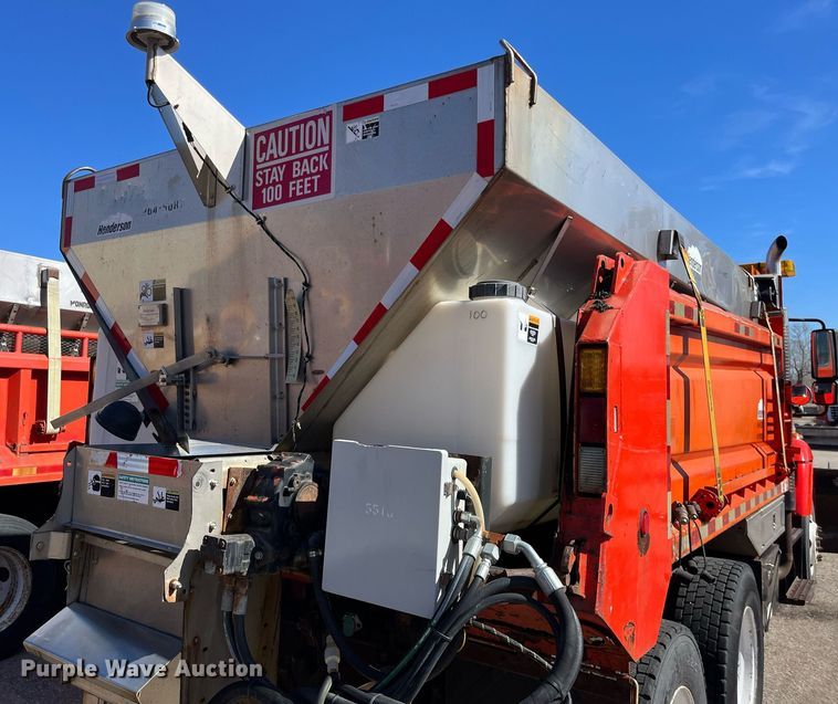 image for item DG5410 2007 International 7400  dump truck