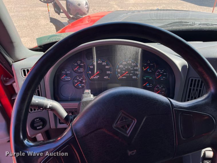 image for item DG5410 2007 International 7400  dump truck