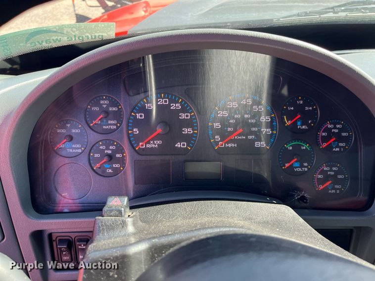 image for item DG5410 2007 International 7400  dump truck