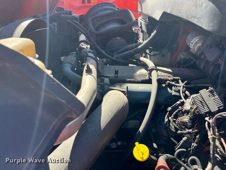 image for item DG5410 2007 International 7400  dump truck