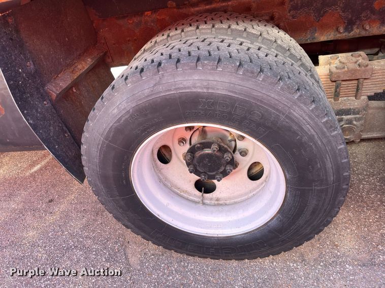 image for item DG5410 2007 International 7400  dump truck