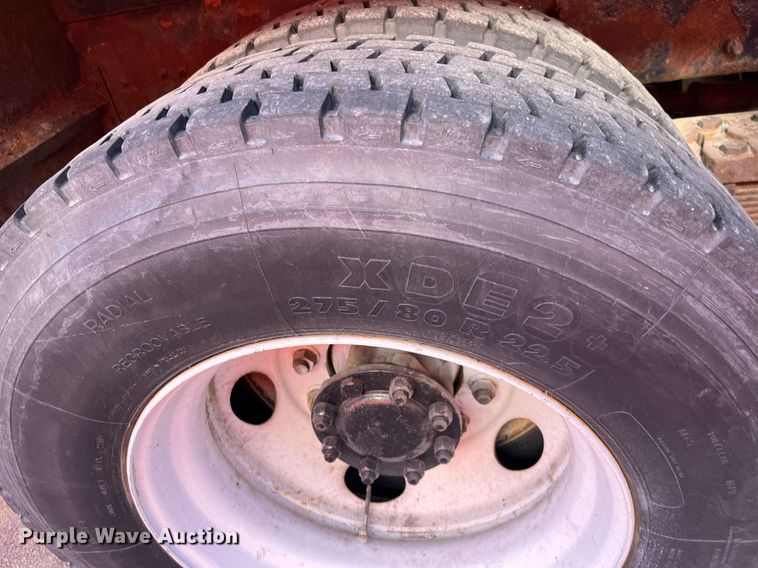 image for item DG5410 2007 International 7400  dump truck