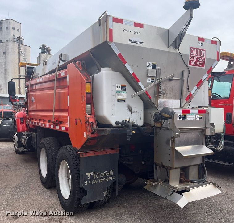 image for item DG5412 2007 International 7400  dump truck