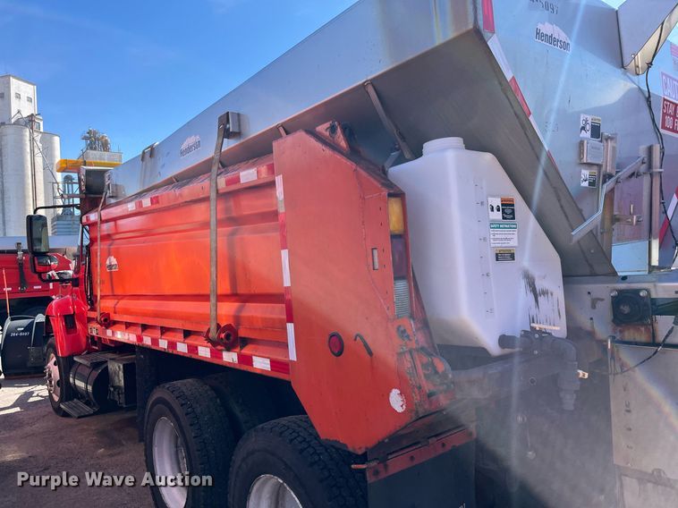 image for item DG5412 2007 International 7400  dump truck