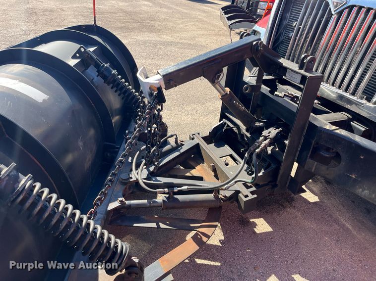 image for item DG5412 2007 International 7400  dump truck