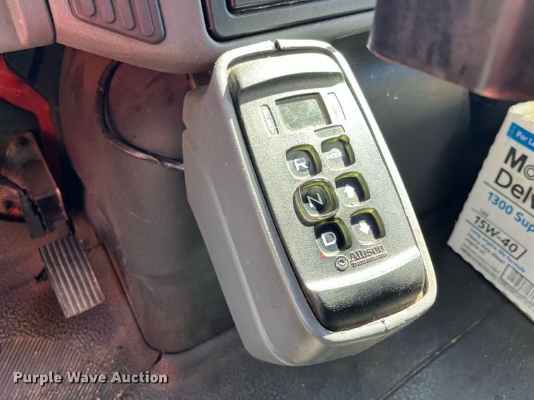 image for item DG5412 2007 International 7400  dump truck