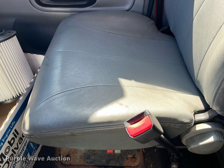 image for item DG5412 2007 International 7400  dump truck