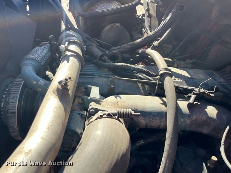 image for item DG5412 2007 International 7400  dump truck