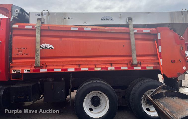 image for item DG5413 2007 International 7400  dump truck