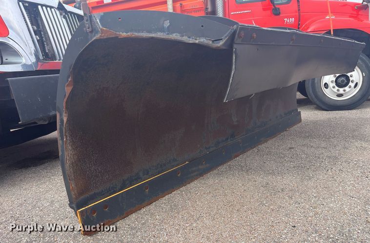 image for item DG5413 2007 International 7400  dump truck