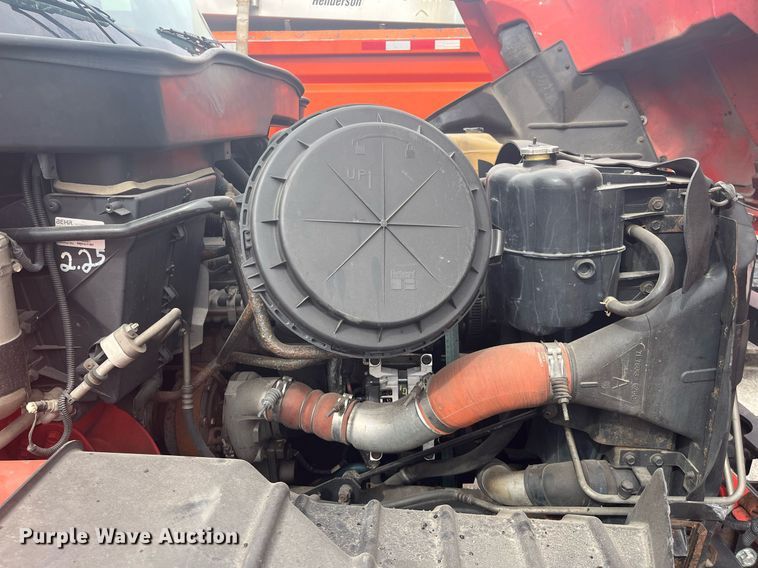 image for item DG5413 2007 International 7400  dump truck